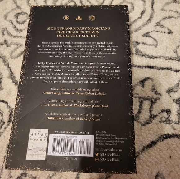 The Atlas Six by Olivie Blake - Picture 2 of 3